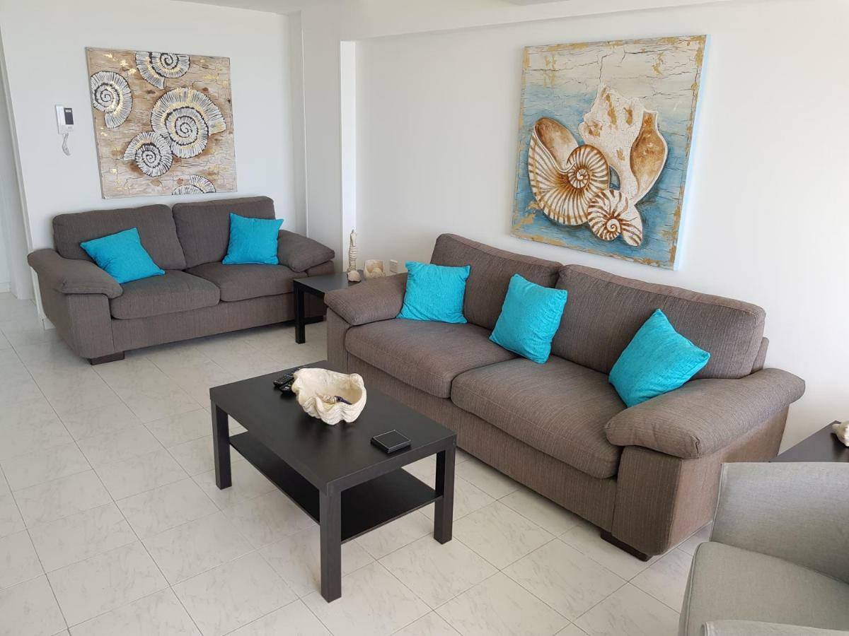 Haig'S Dream Flat On The Beach Λάρνακα Εξωτερικό φωτογραφία