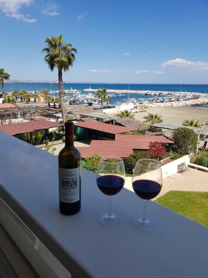 Haig'S Dream Flat On The Beach Λάρνακα Εξωτερικό φωτογραφία